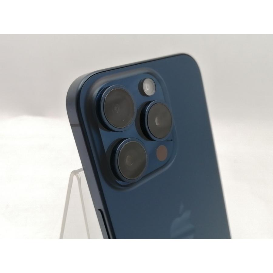 【中古】Apple SoftBank 【SIMフリー】 iPhone 15 Pro 128GB ブルーチタニウム MTUA3J/A【ECセンター】保証期間１ヶ月【ランクB】の画像