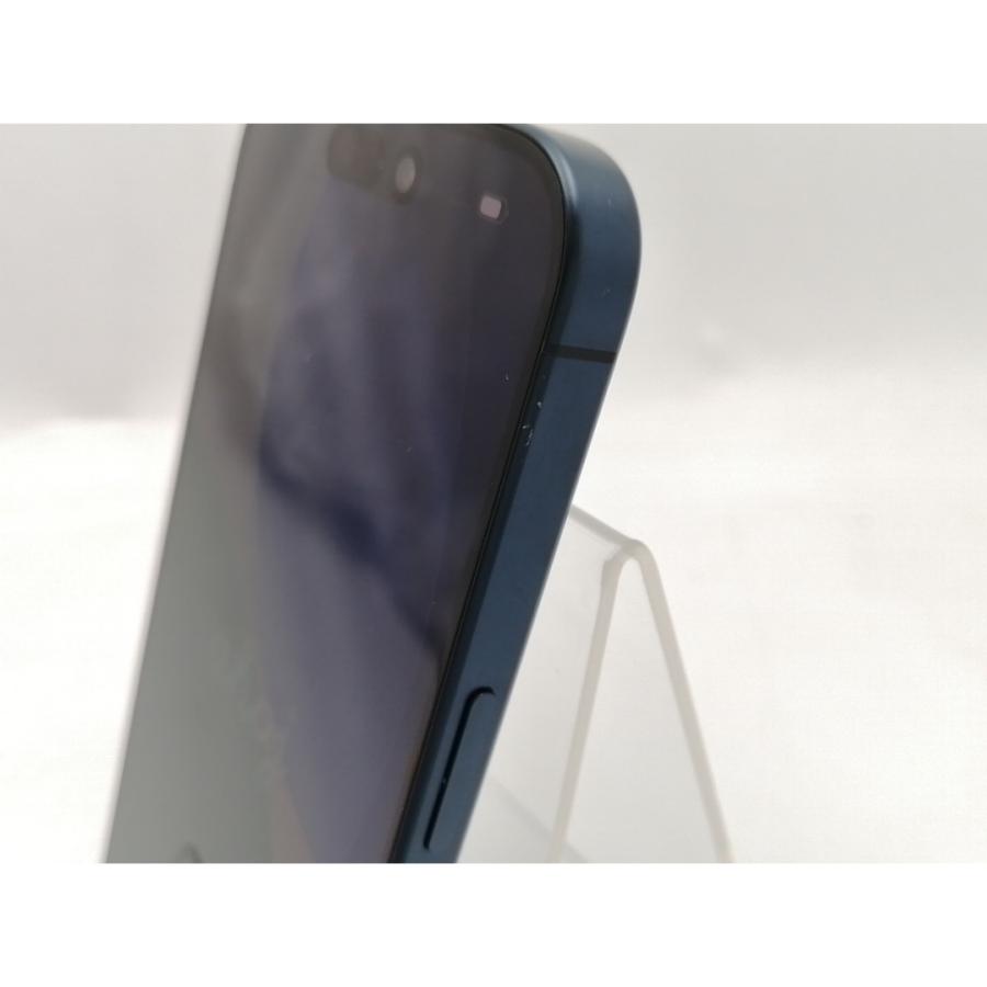 【中古】Apple SoftBank 【SIMフリー】 iPhone 15 Pro 128GB ブルーチタニウム MTUA3J/A【ECセンター】保証期間１ヶ月【ランクB】の画像