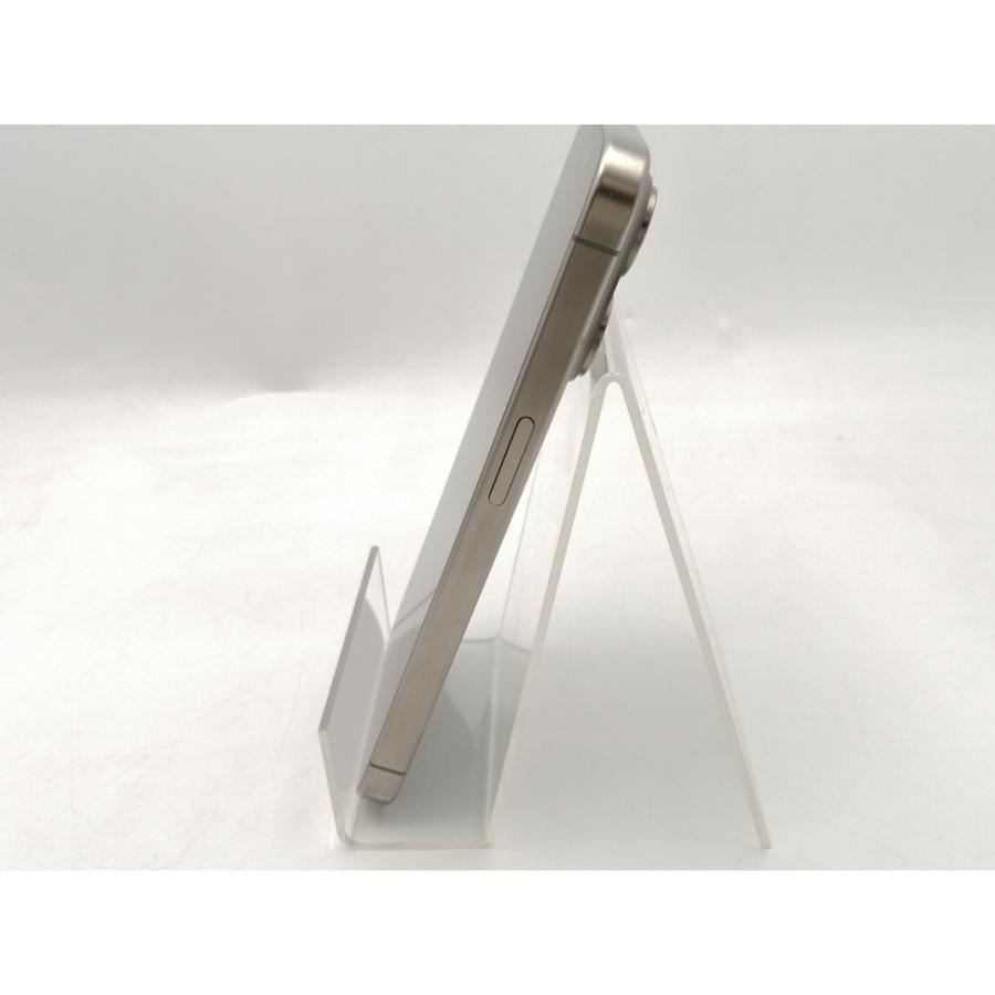 【中古】Apple 国内版 【SIMフリー】 iPhone 15 Pro 128GB ナチュラルチタニウム MTU93J/A【ECセンター】保証期間１ヶ月【ランクB】の画像