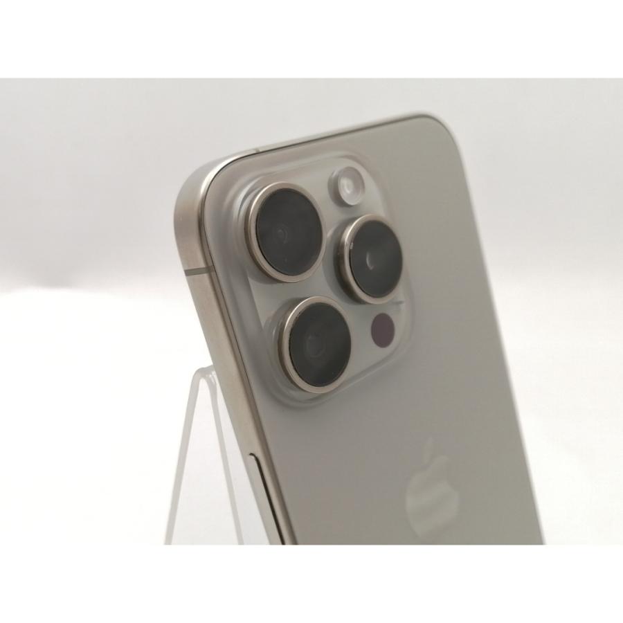 【中古】Apple 国内版 【SIMフリー】 iPhone 15 Pro 128GB ナチュラルチタニウム MTU93J/A【ECセンター】保証期間１ヶ月【ランクB】の画像