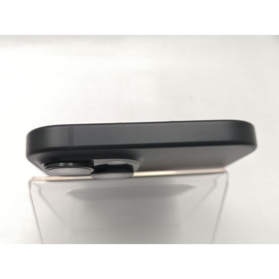 【中古】Apple SoftBank 【SIMフリー】 iPhone 15 128GB ブラック MTMH3J/A【ECセンター】保証期間１ヶ月【ランクB】の画像