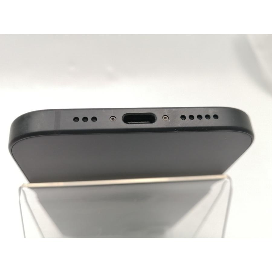 【中古】Apple SoftBank 【SIMフリー】 iPhone 15 128GB ブラック MTMH3J/A【ECセンター】保証期間１ヶ月【ランクB】の画像
