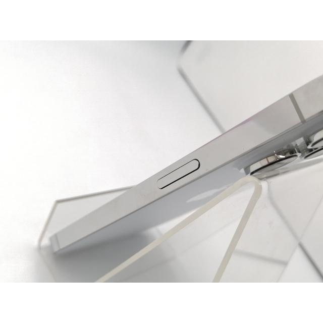 【中古】Apple 国内版 【SIMフリー】 iPhone 14 Pro 256GB シルバー MQ0Y3J/A【DS秋葉】保証期間１ヶ月【ランクC】の画像