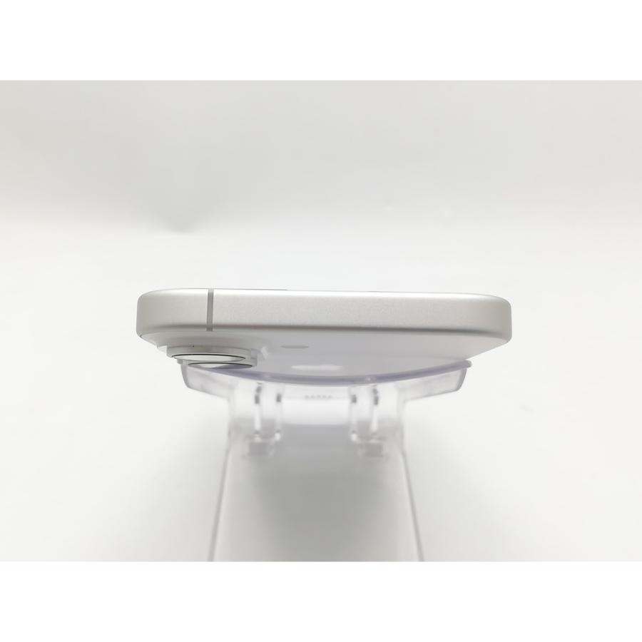 【中古】Apple docomo 【SIMフリー】 iPhone 16 128GB ホワイト MYDR3J/A【ECセンター】保証期間１ヶ月【ランクA】の画像