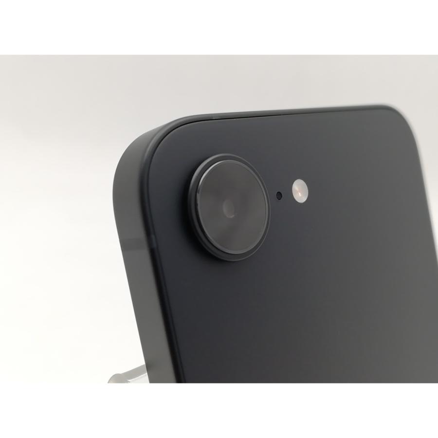 中古】Apple 国内版 【SIMフリー】 iPhone 16e 128GB ブラック MD1Q4J