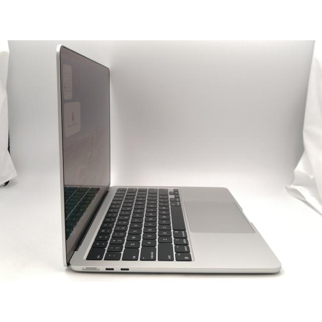 【中古】Apple MacBook Air 13インチ CTO (M3,2024) シルバー M3(CPU:8C/GPU:10C)/16G/512G【ECセンター】保証期間１ヶ月【ランクA】の画像