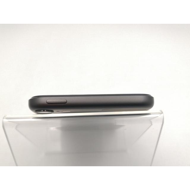 中古】Apple iPod touch 32GB スペースグレイ MVHW2J/A (2019/第7世代