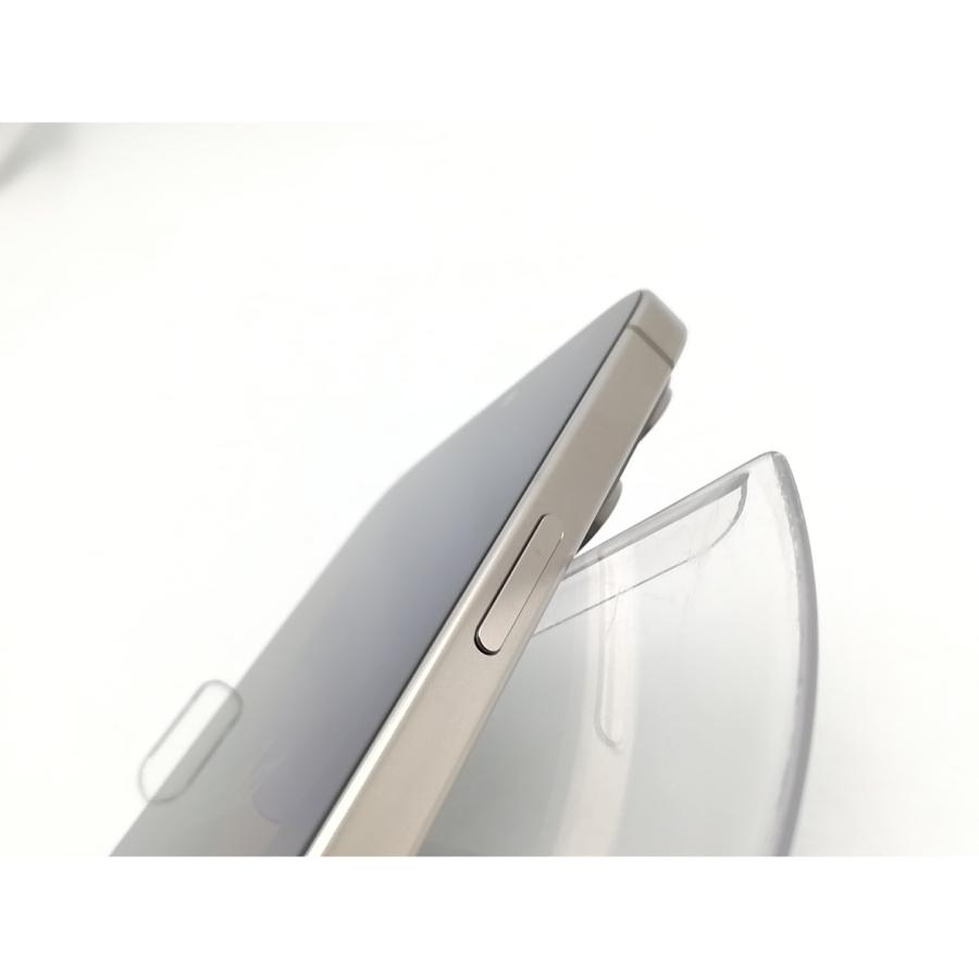 【中古】Apple 国内版 【SIMフリー】 iPhone 15 Pro Max 256GB ナチュラルチタニウム MU6R3J/A【ECセンター】保証期間１ヶ月【ランクA】の画像