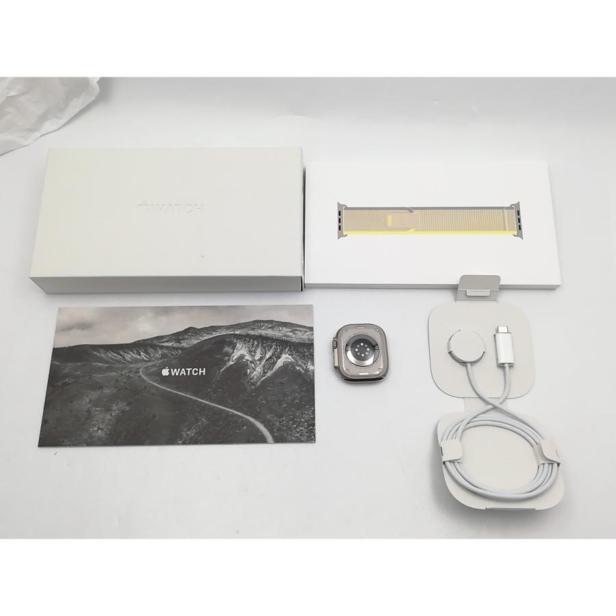【中古】Apple Apple Watch Ultra 49mm Cellular チタニウムケース/イエロー/ベージュトレイルループ S&M MNHK3J/A【ECセンター】保証期間１ヶ月【ランクA】の画像