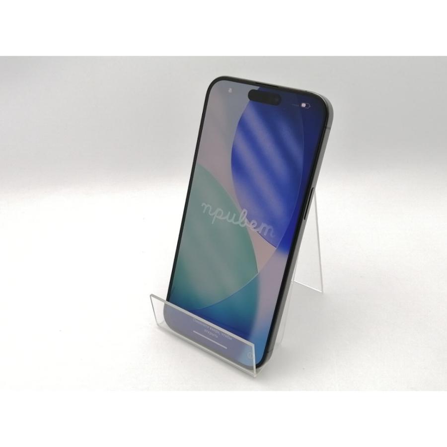 【中古】Apple 国内版 【SIMフリー】 iPhone 15 Pro Max 256GB ブラックチタニウム MU6P3J/A【ECセンター】保証期間１ヶ月【ランクA】の画像