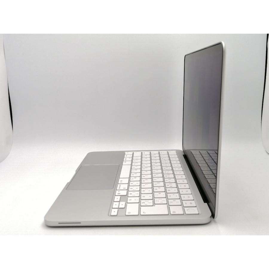 【中古】Apple MacBook Neo 13インチ A18 Pro(CPU:6C/GPU:5C) 8GB/512GB シルバー MHFC4J/A (13インチ,A18 Pro)【ECセンター】保証期間１ヶ月【ランクA】の画像