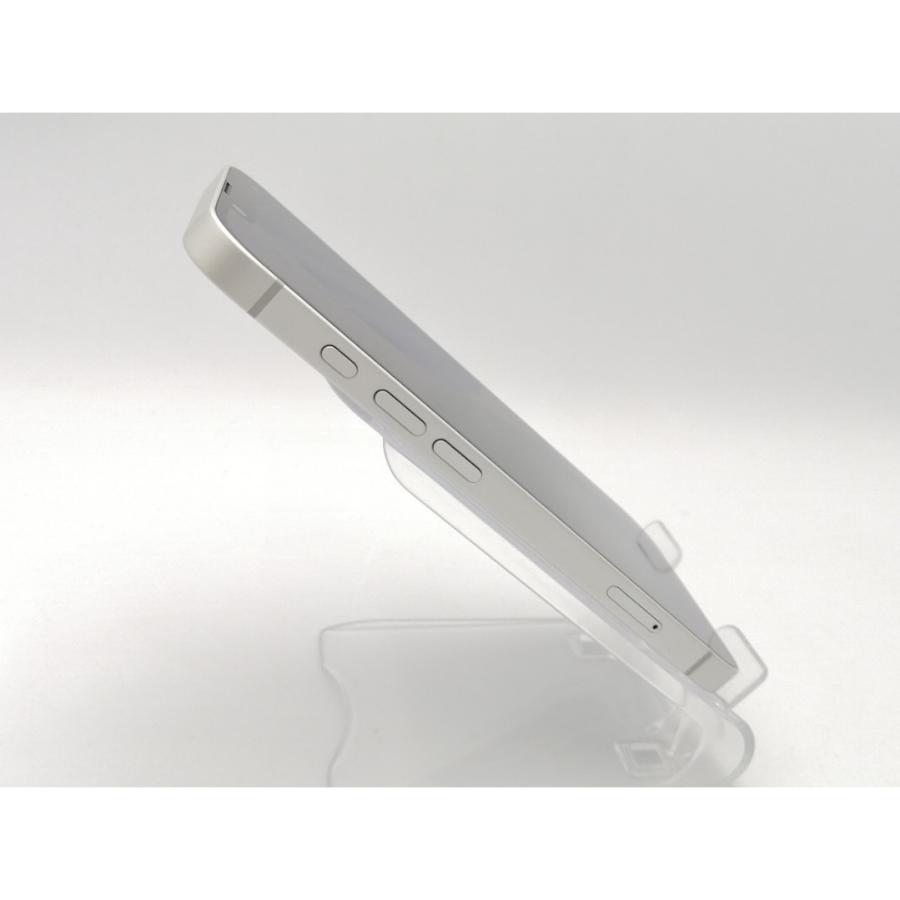 【中古】Apple docomo 【SIMフリー】iPhone 16e 128GB ホワイト MD1R4J/A【ECセンター】保証期間１ヶ月【ランクA】の画像