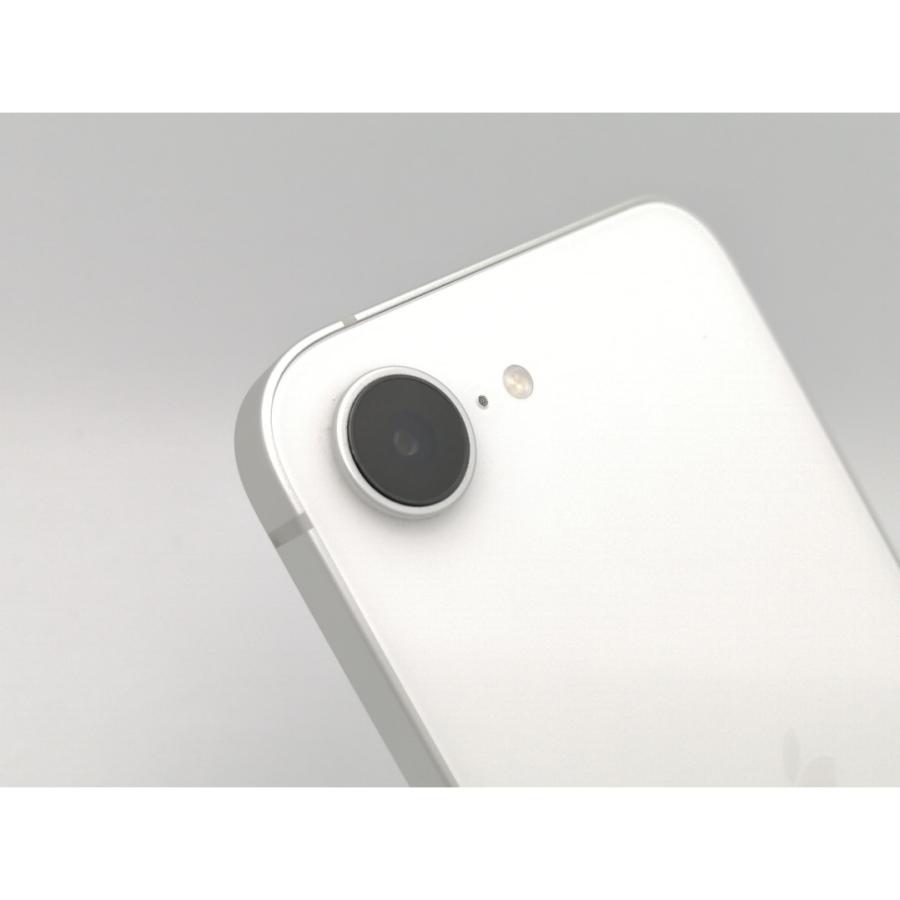 【中古】Apple docomo 【SIMフリー】iPhone 16e 128GB ホワイト MD1R4J/A【ECセンター】保証期間１ヶ月【ランクA】の画像