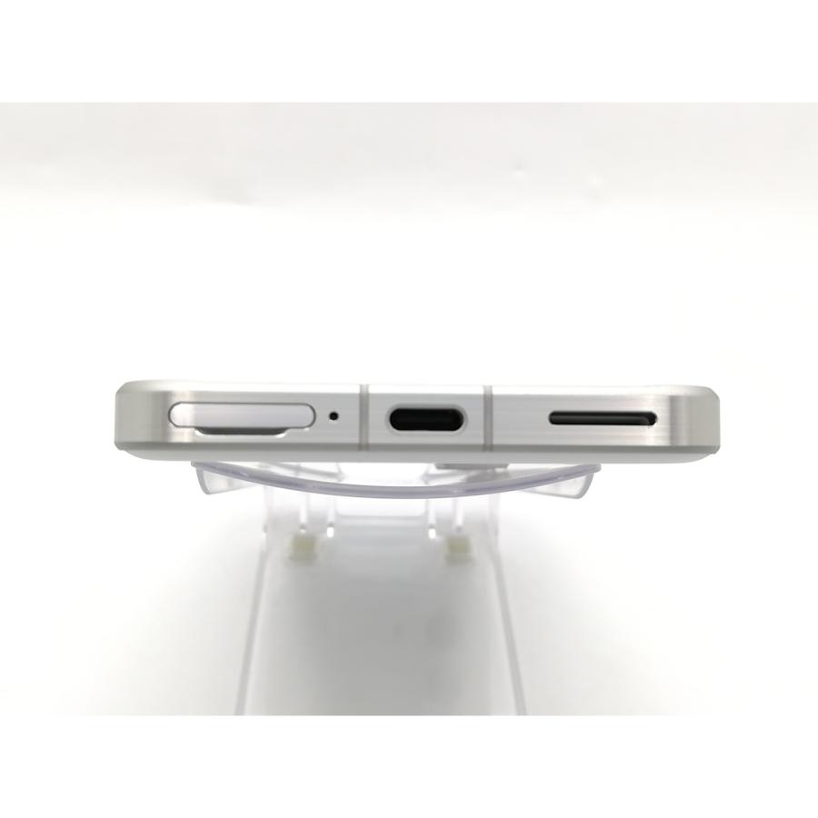 中古】FCNT 国内版 【SIMフリー】 arrows Alpha ホワイト 12GB 512GB