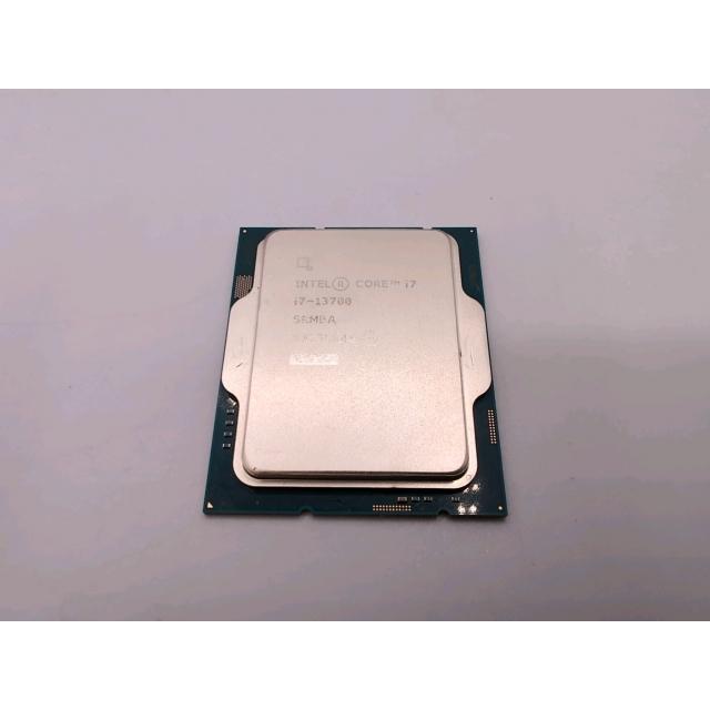 中古】Intel Core i7-13700(2.1GHz) Bulk LGA1700/16C(P:8C/E:8C)/24T