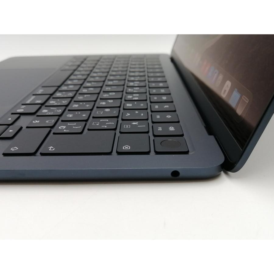 中古】Apple MacBook Air 13インチ (M4,2025) M4(CPU:10C/GPU:8C) 16GB