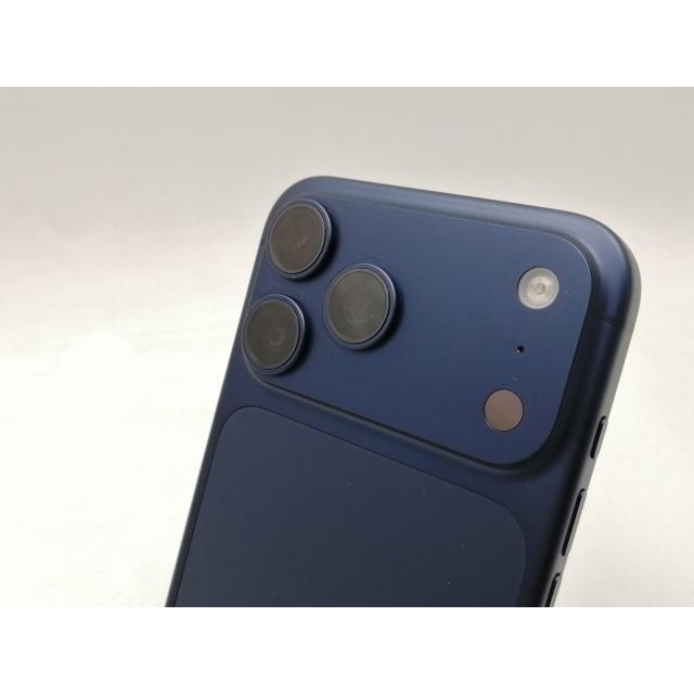 中古】Apple 国内版 【SIMフリー】 iPhone 17 Pro Max 1TB ディープ