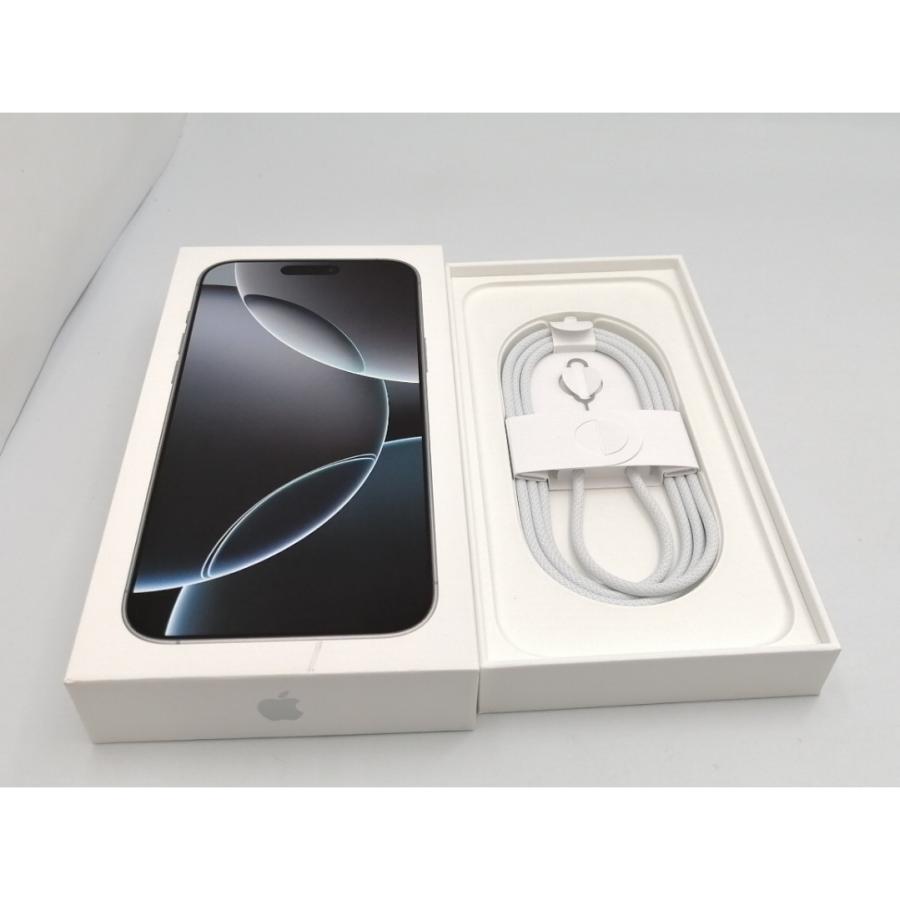 中古】Apple 国内版 【SIMフリー】 iPhone 16 Pro Max 256GB ホワイト