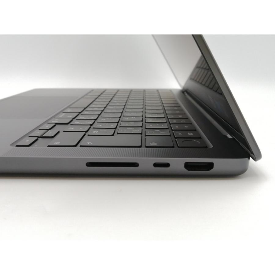 中古】Apple MacBook Pro 14インチ M5(CPU:10C/GPU:10C) 16GB/512GB