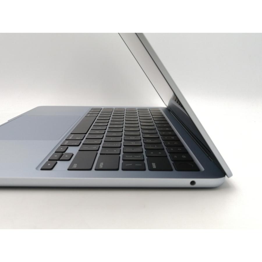 中古】Apple MacBook Air 13インチ CTO (M4, 2025) スカイブルー M4