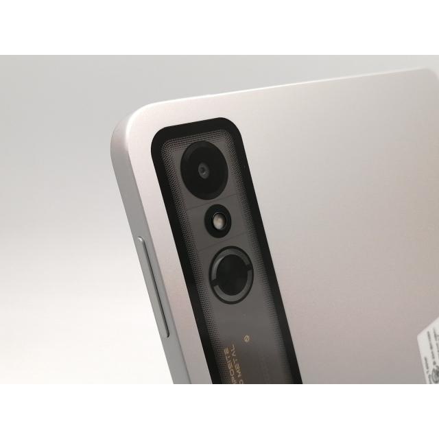 中古】Nubia 国内版 【Wi-Fi】 REDMAGIC Astra シルバー NP05J