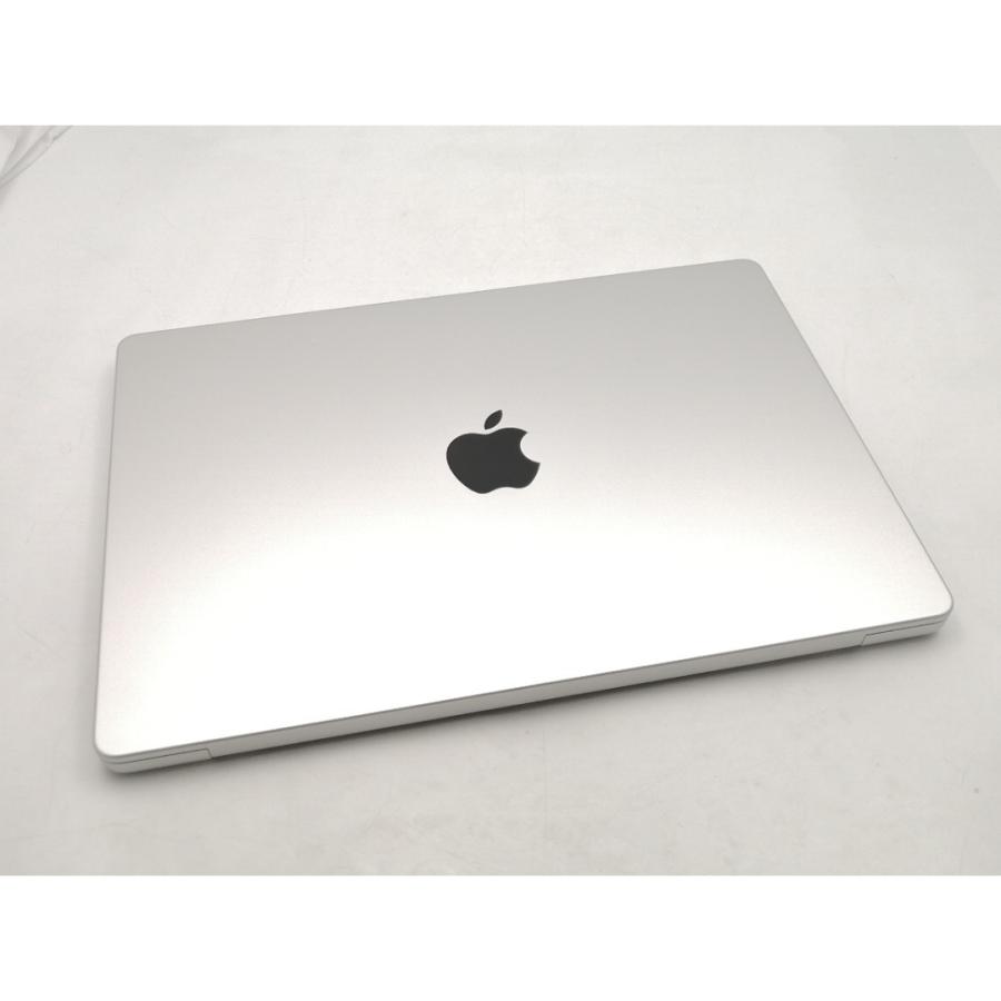 中古】Apple MacBook Pro 14インチ M5 Max(CPU:18C/GPU:32C) 36GB/2TB