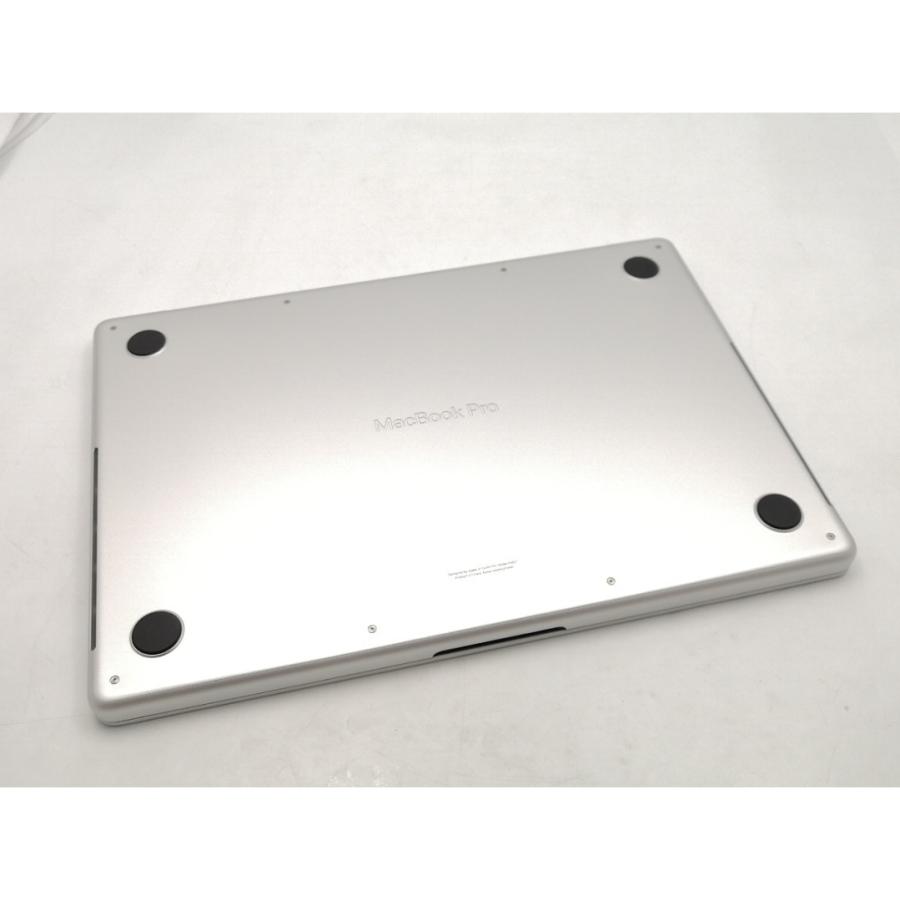 中古】Apple MacBook Pro 14インチ M5 Max(CPU:18C/GPU:32C) 36GB/2TB
