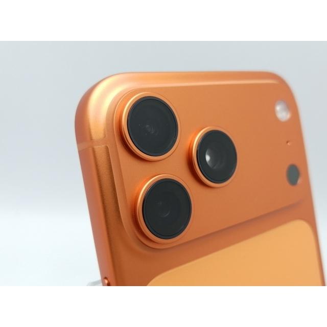 中古】Apple 国内版 【SIMフリー】 iPhone 17 Pro Max 512GB