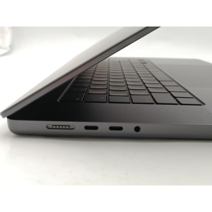 中古】MacBook Pro 16インチ M4 Pro(CPU:14C/GPU:20C) 48GB/512GB
