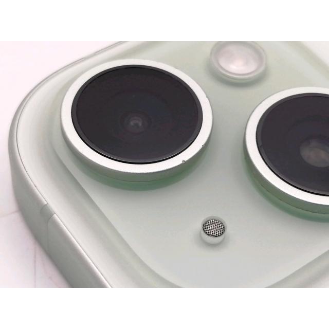 中古】Apple 国内版 【SIMフリー】 iPhone 15 256GB グリーン MTMT3J/A