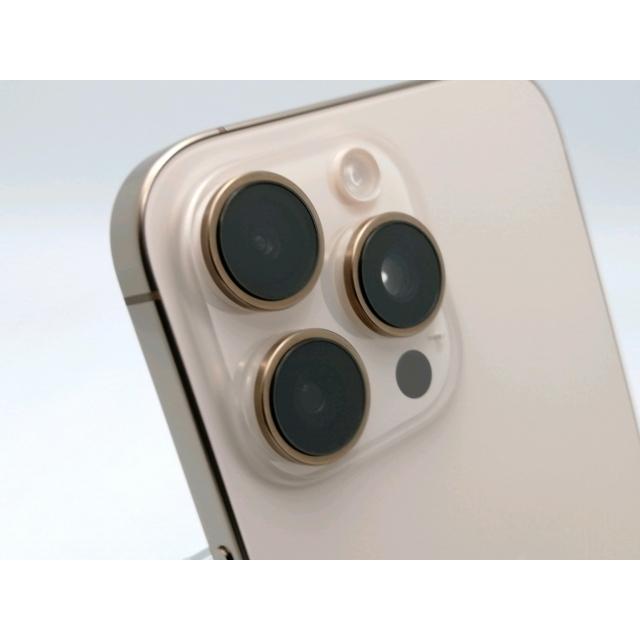 中古】Apple 海外版 【SIMフリー】 iPhone 16 Pro Max 256GB デザート