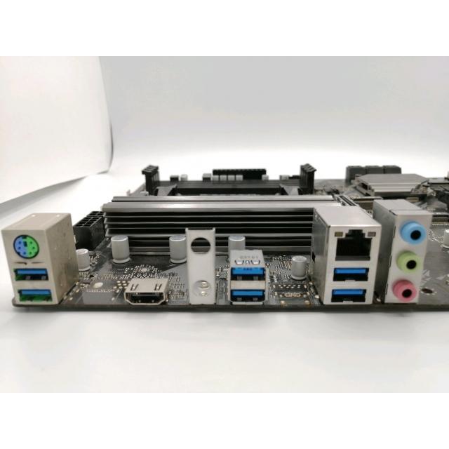 中古】ASRock B550 Phantom Gaming 4 B550/AM4/ATX【ECセンター】保証