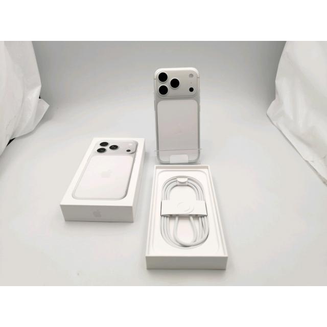 未使用】Apple 国内版 【SIMフリー】 iPhone 17 Pro 256GB シルバー