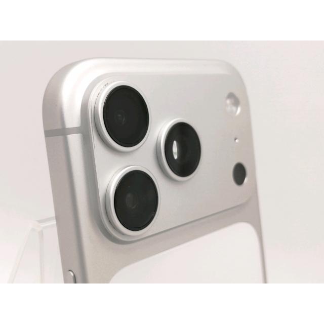 中古】Apple 国内版 【SIMフリー】 iPhone 17 Pro 256GB シルバー