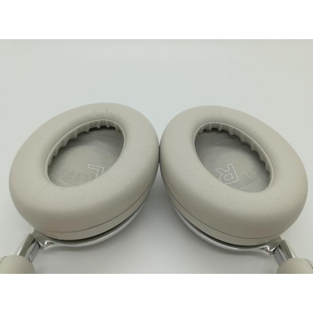 中古】BOSE QuietComfort Ultra Headphones 第2世代 [ホワイトスモーク