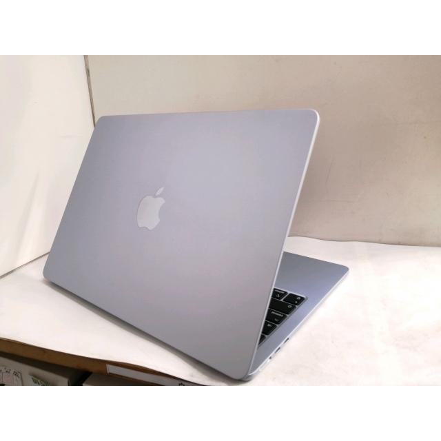 中古】Apple MacBook Air 13インチ (M4,2025) M4(CPU:10C/GPU:8C) 16GB