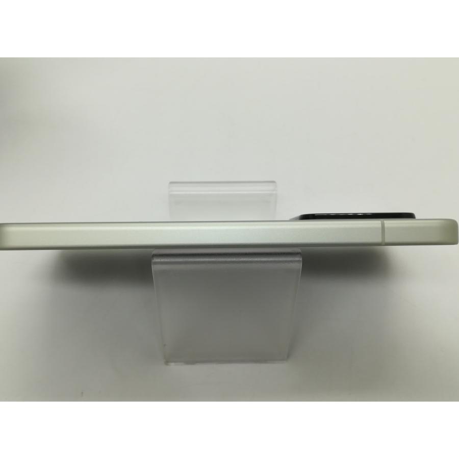 【中古】Xiaomi 国内版【SIMフリー】 Xiaomi 15 グリーン 12GB 256GB【静岡】保証期間１ヶ月【ランクA】の画像