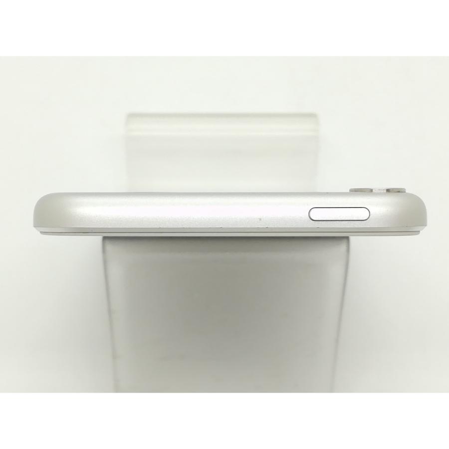 中古】Apple iPod touch 32GB シルバー MVHV2J/A (2019/第7世代)【静岡