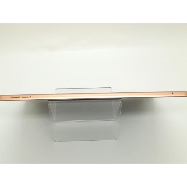 中古】Apple au 【SIMロック解除済み】 iPad（第7世代/2019） 32GB