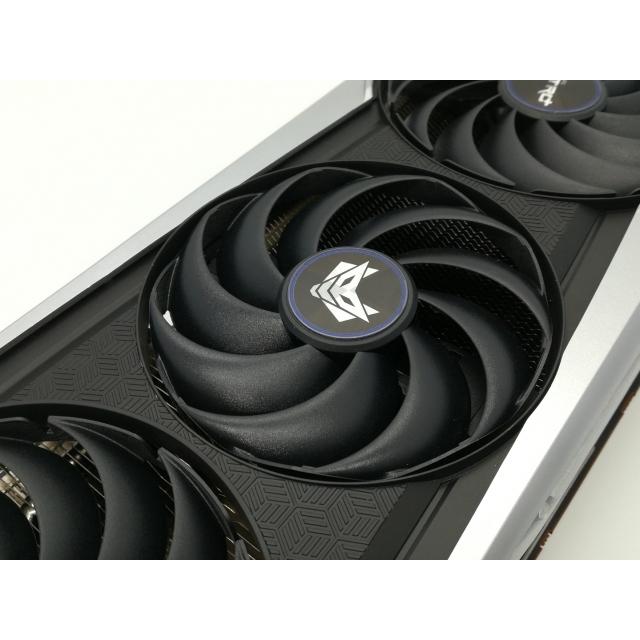 中古】SAPPHIRE NITRO+ Radeon RX 6800 XT (11304-02-20G) RX6800XT