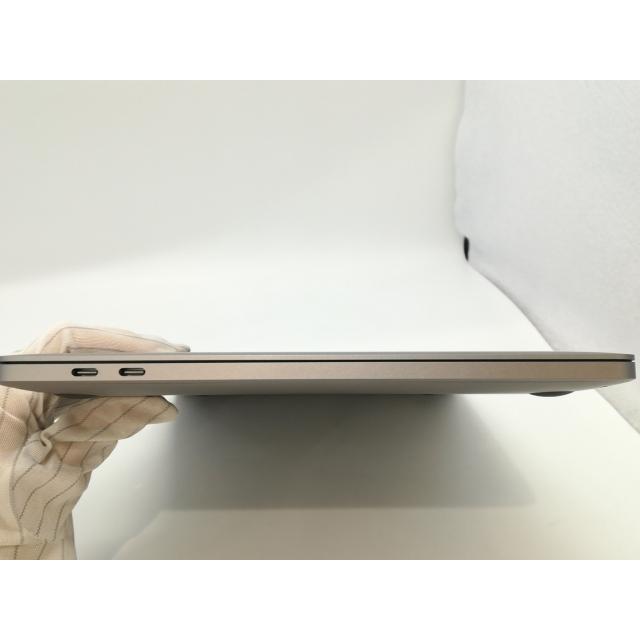 中古】Apple MacBook Pro 13インチ M2(CPU:8C/GPU:10C) 8GB/256GB