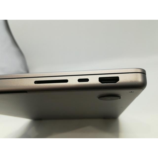 【中古】Apple MacBook Pro 14インチ M1 Pro(CPU:10C/GPU:16C) 16GB/1TB スペースグレイ MKGQ3J/A (14インチ, 2021)【浜松駅前】保証期間１ヶ月【ランクB】の画像