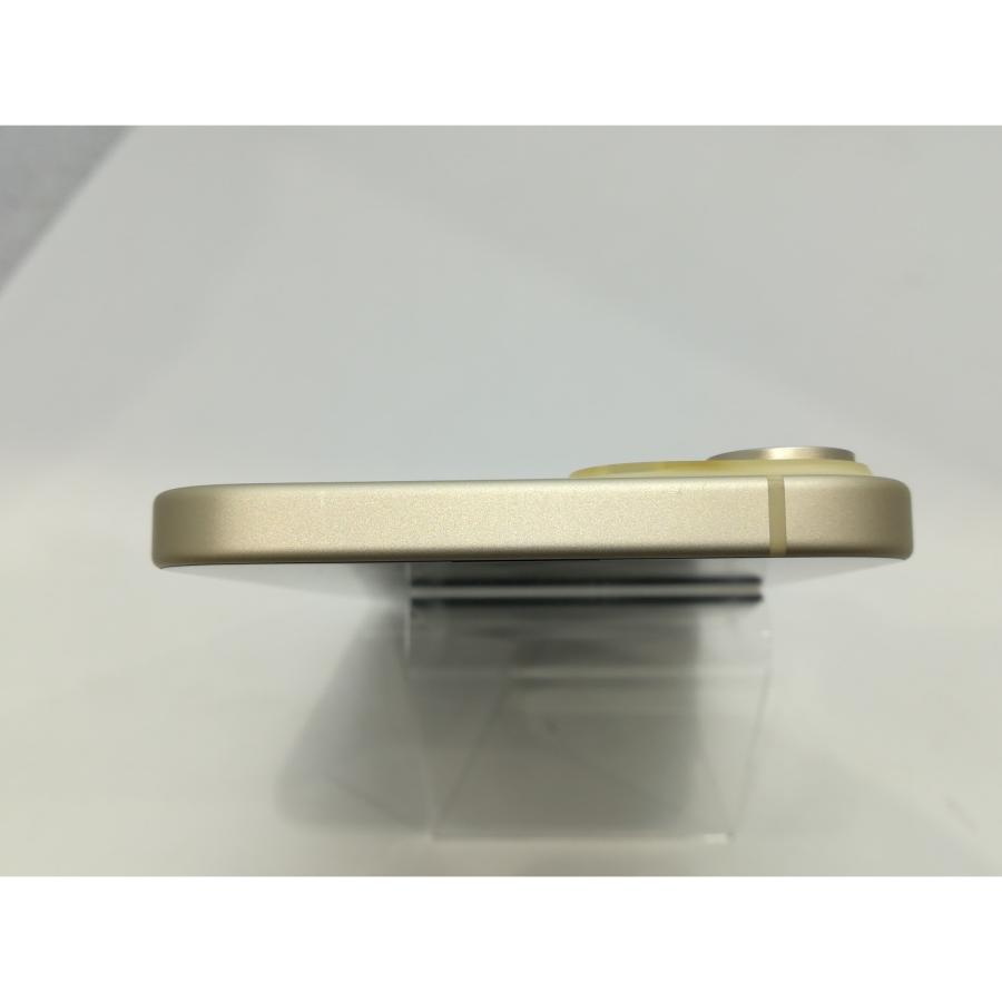 【中古】Apple au 【SIMフリー】 iPhone 15 Plus 256GB イエロー MU0J3J/A【OSU301】保証期間１ヶ月【ランクA】の画像