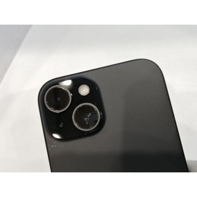【中古】Apple docomo 【SIMフリー】 iPhone 15 256GB ブラック MTMN3J/A【浜松駅前】保証期間１ヶ月【ランクB】の画像