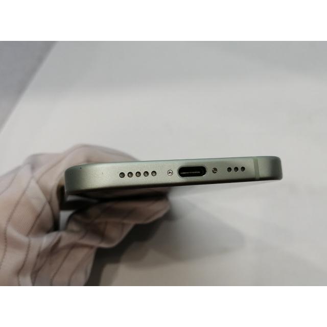 【中古】Apple docomo 【SIMフリー】 iPhone 15 256GB グリーン MTMT3J/A【浜松駅前】保証期間１ヶ月【ランクC】の画像