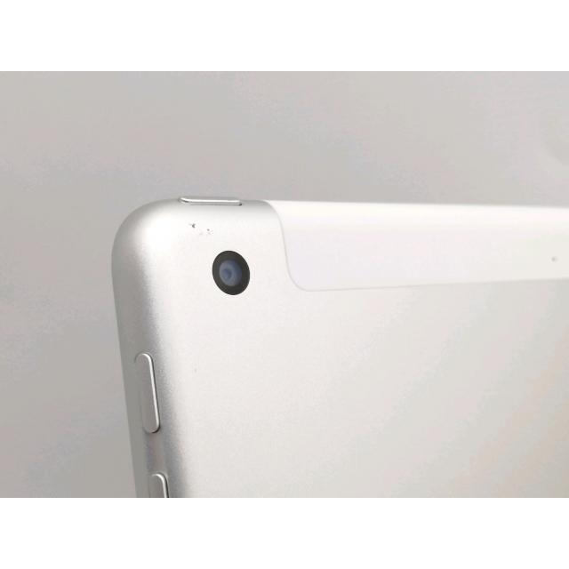 中古】Apple au 【SIMロック解除済み】 iPad（第6世代/2018） 32GB