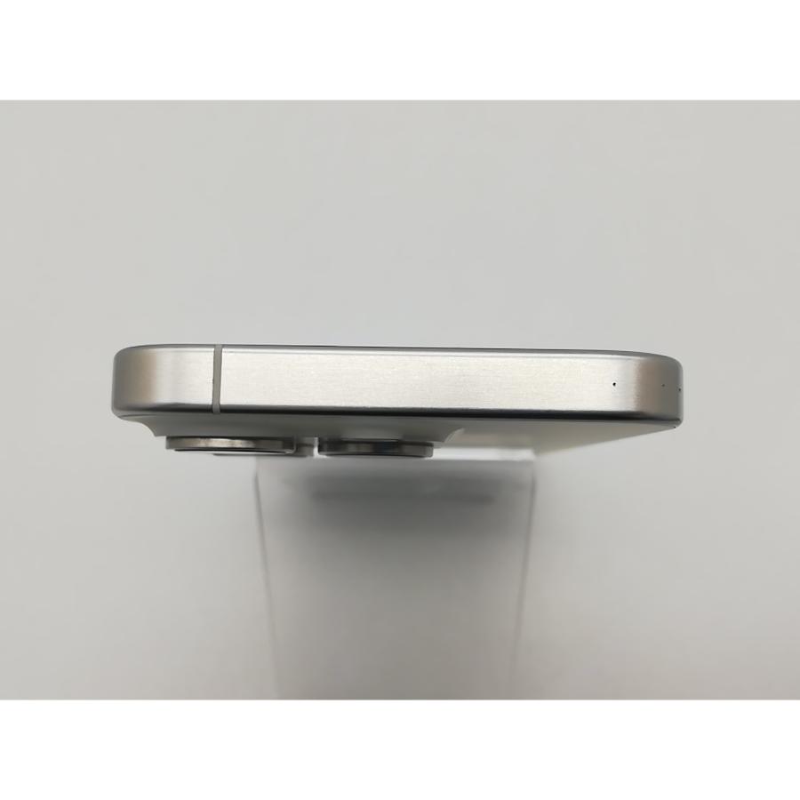 【中古】Apple 国内版 【SIMフリー】 iPhone 15 Pro 128GB ホワイトチタニウム MTU83J/A【鹿児島中町】保証期間１ヶ月【ランクB】の画像