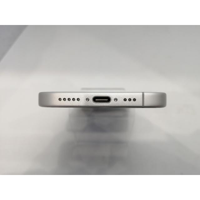 中古】Apple 国内版 【SIMフリー】 iPhone 17 256GB ホワイト MG684J/A