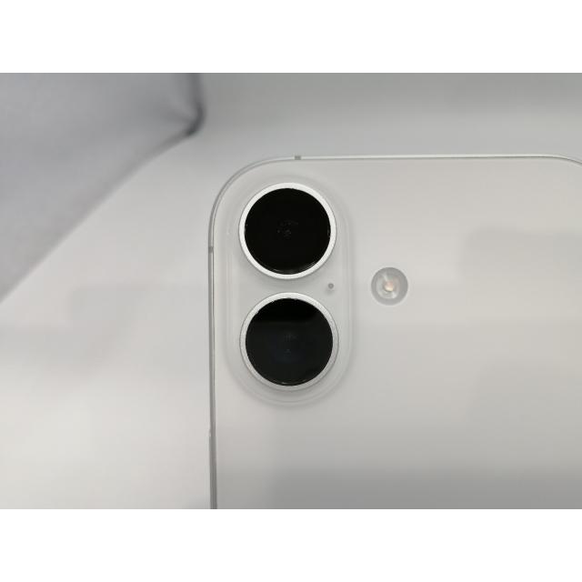 中古】Apple 国内版 【SIMフリー】 iPhone 17 256GB ホワイト MG684J/A