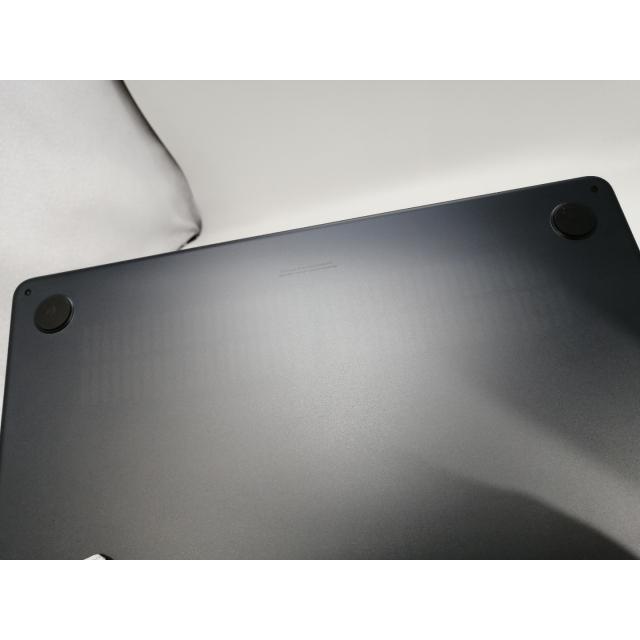 中古】Apple MacBook Air 13インチ M2(CPU:8C/GPU:8C) 8GB/256GB
